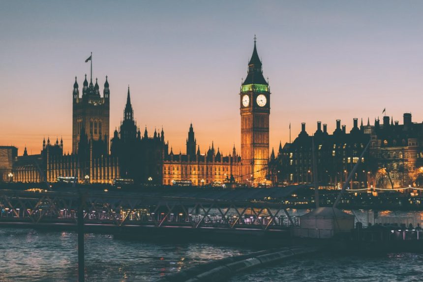 A Londres, il est désormais interdit d’ouvrir un fast food à proximité d’une école